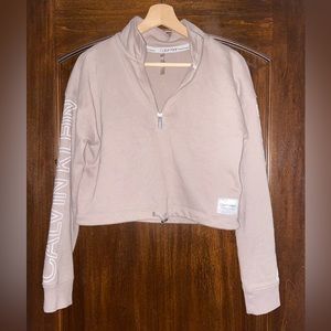 Calvin Klein Women’s Cropped Quarter Zip